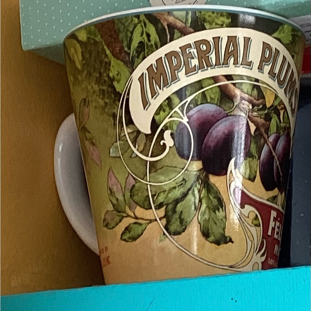 🫐 Sakura Oneida Imperial Plums Vintage Labels Coffee Mug